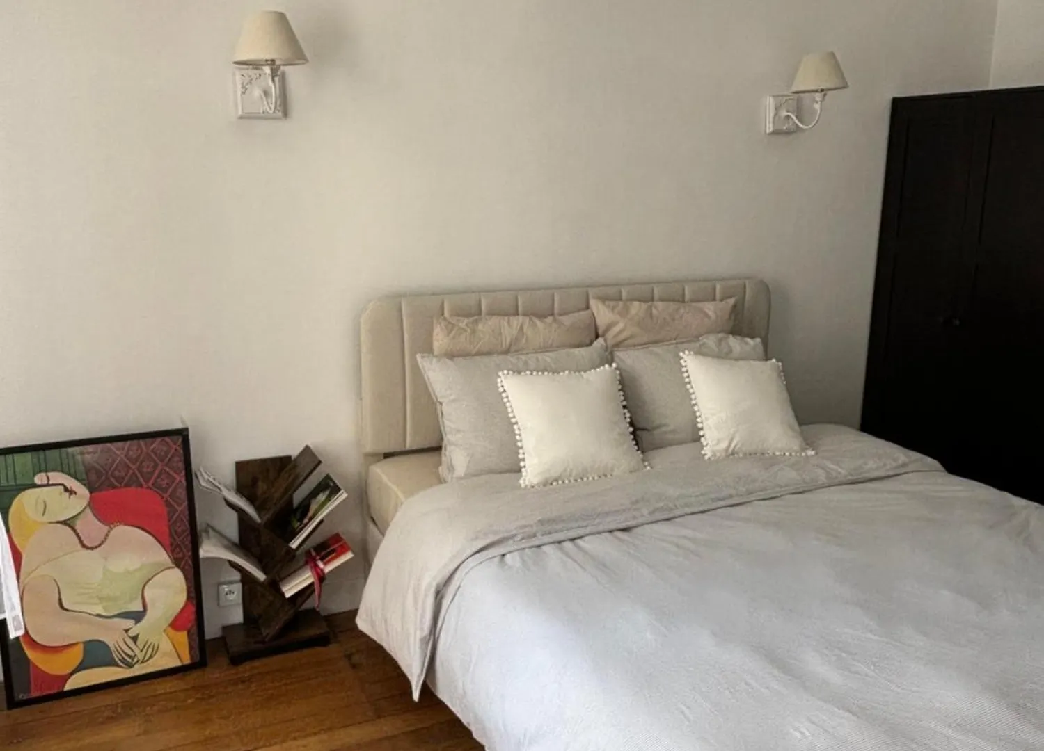 Apartment White *